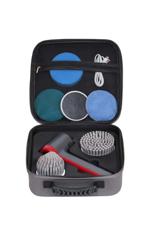 4061_SCRUBBY-suitcase-2.jpg